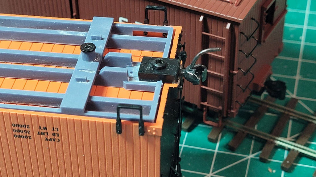 SJP.Cs25F On30 25ft freight car chassis for On3 couplers